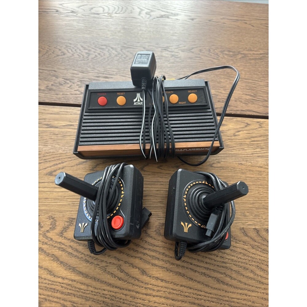 Atari Flashback 2 Console With 2 Controllers. Tested And Works